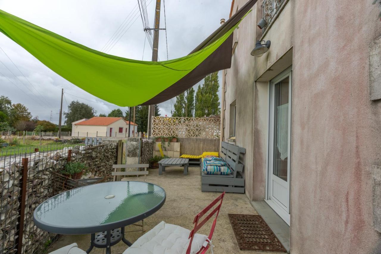 Appartement Accueillant A Mortagne Sur Gironde 45 M² Terrasse 외부 사진
